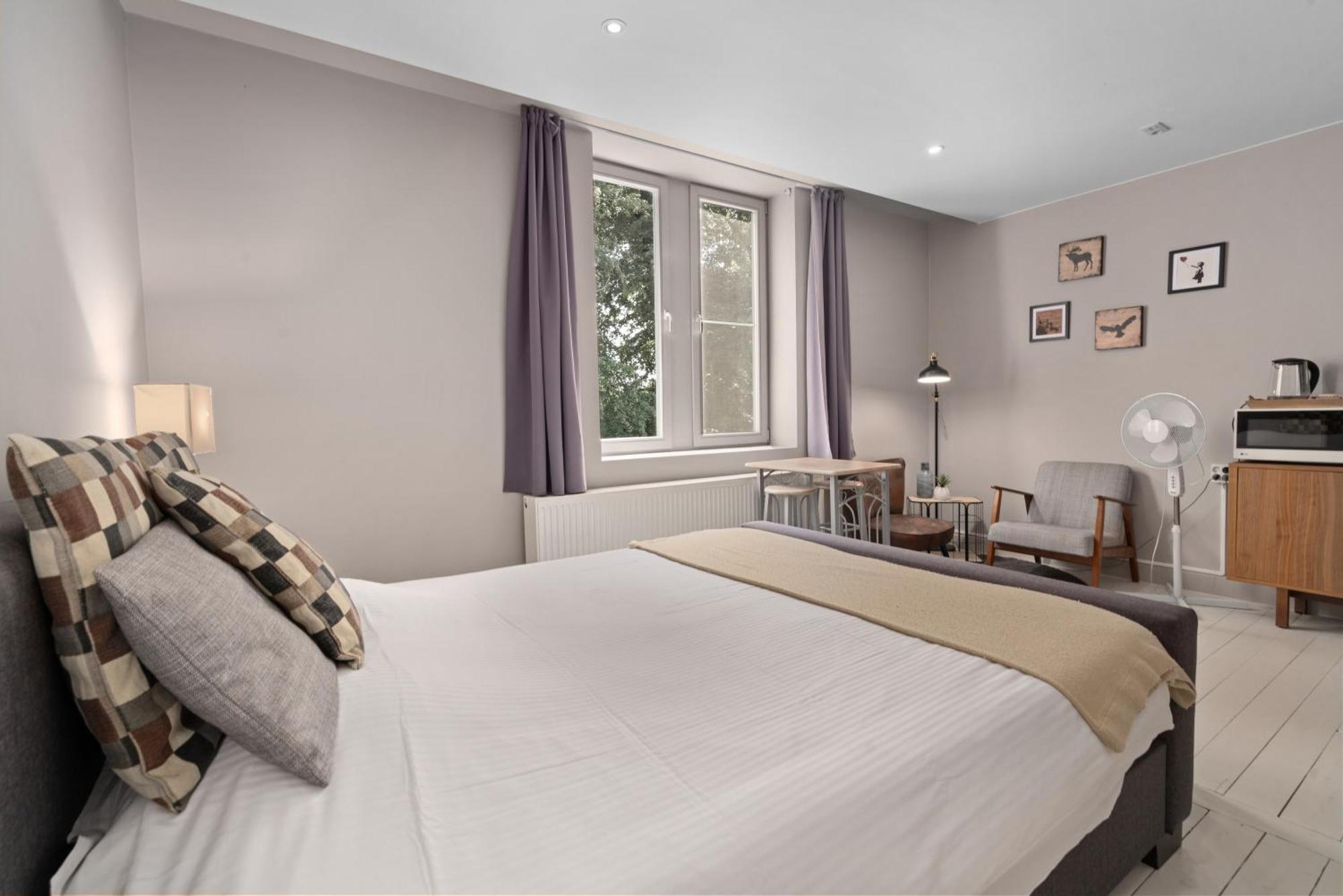 Spacious Guest Suites Near Historic Market - 5 Min Walk Brugge Dış mekan fotoğraf