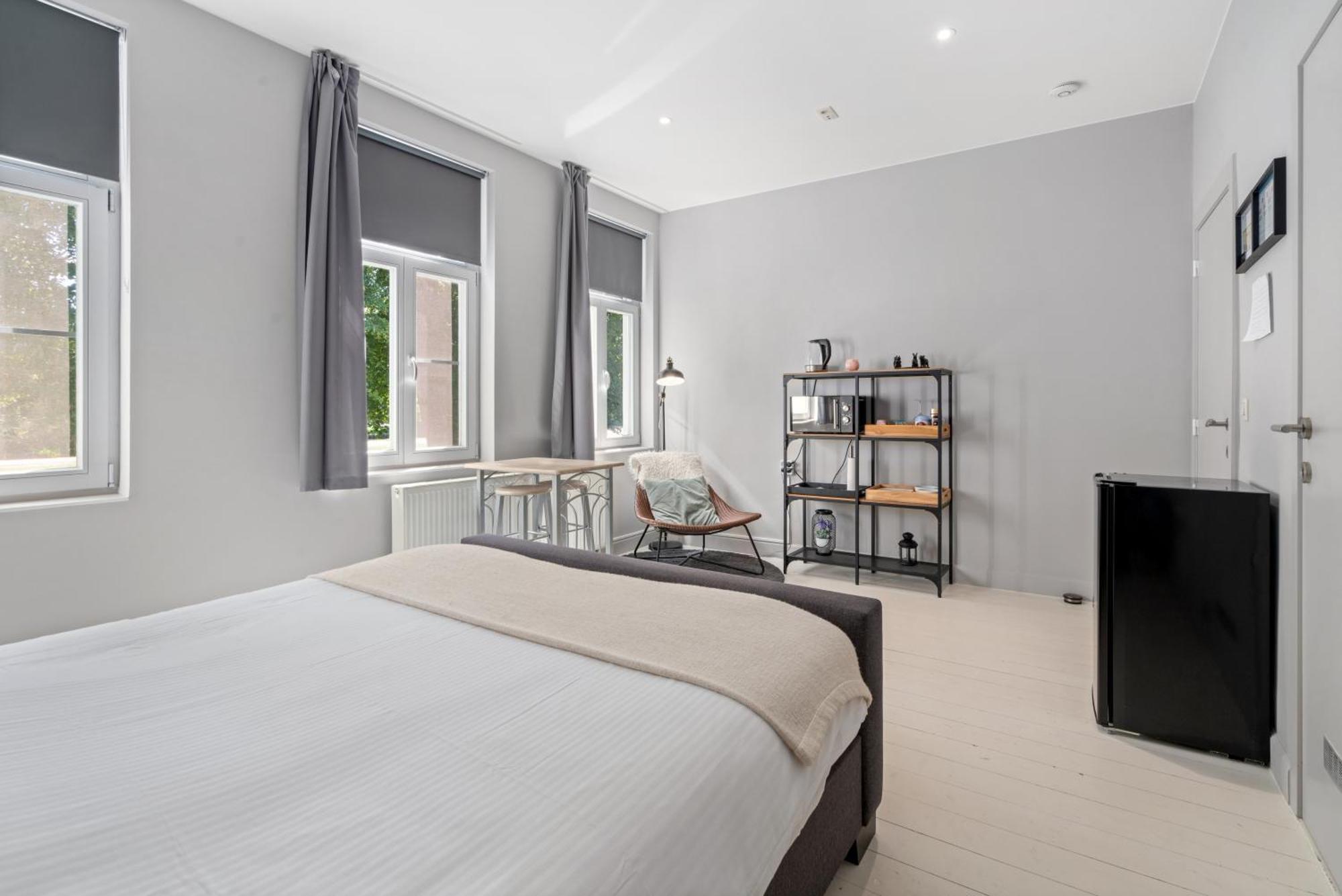 Spacious Guest Suites Near Historic Market - 5 Min Walk Brugge Dış mekan fotoğraf