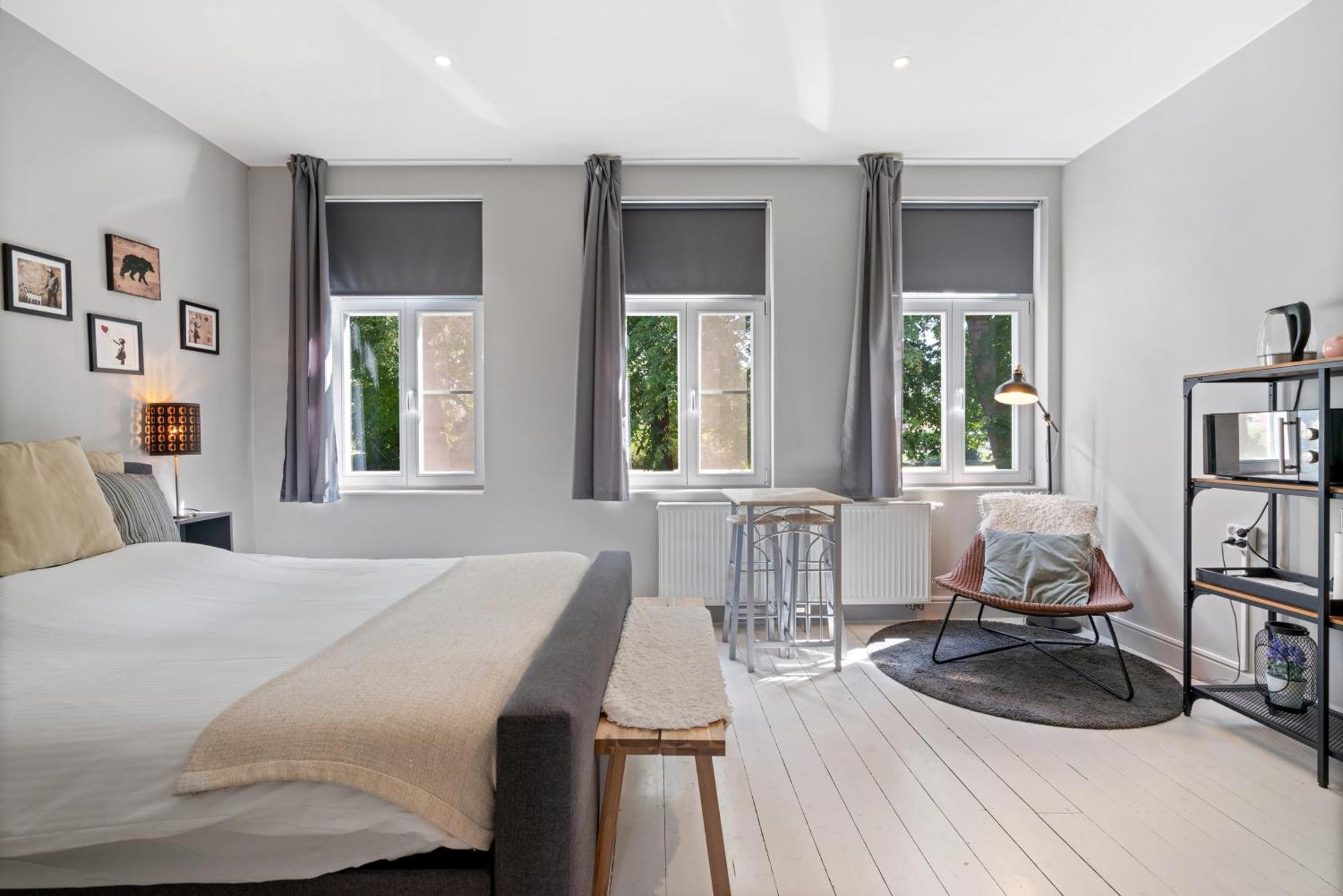 Spacious Guest Suites Near Historic Market - 5 Min Walk Brugge Dış mekan fotoğraf